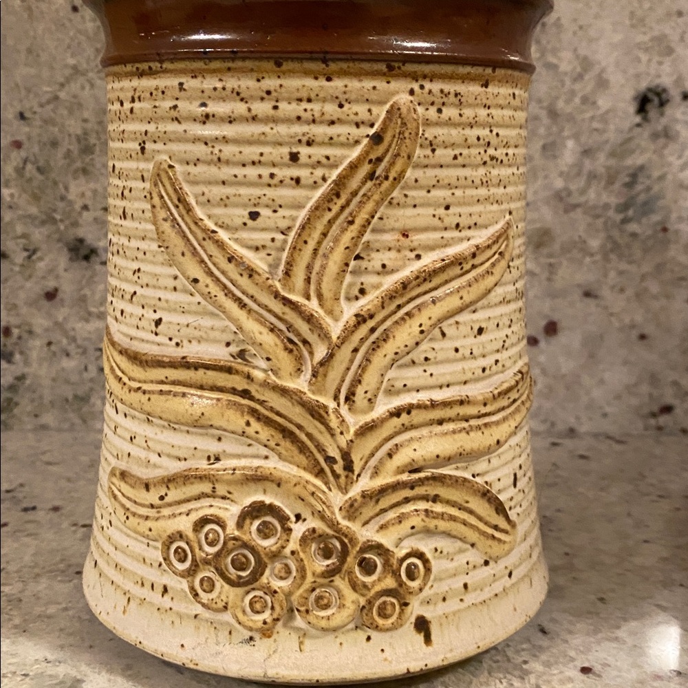 SOLD Artisan Pottery Vase - Rustic Foliage - Picture 10 of 10